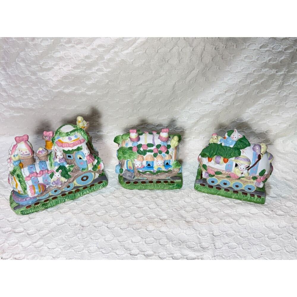Vintage 3-piece Lighted Easter Train Set Ceramic Holiday Decor Bunny Egg WORKS